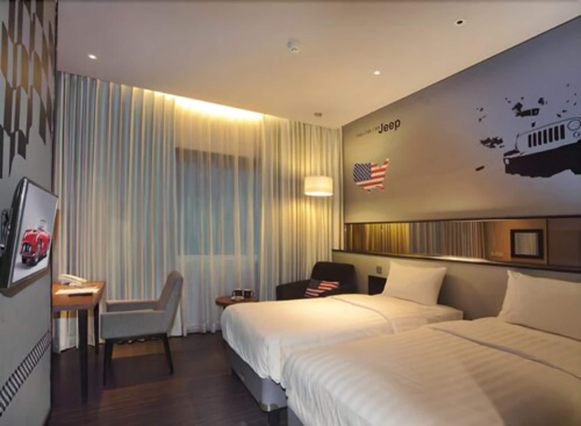 Cabin Hotel Jakarta Exterior foto